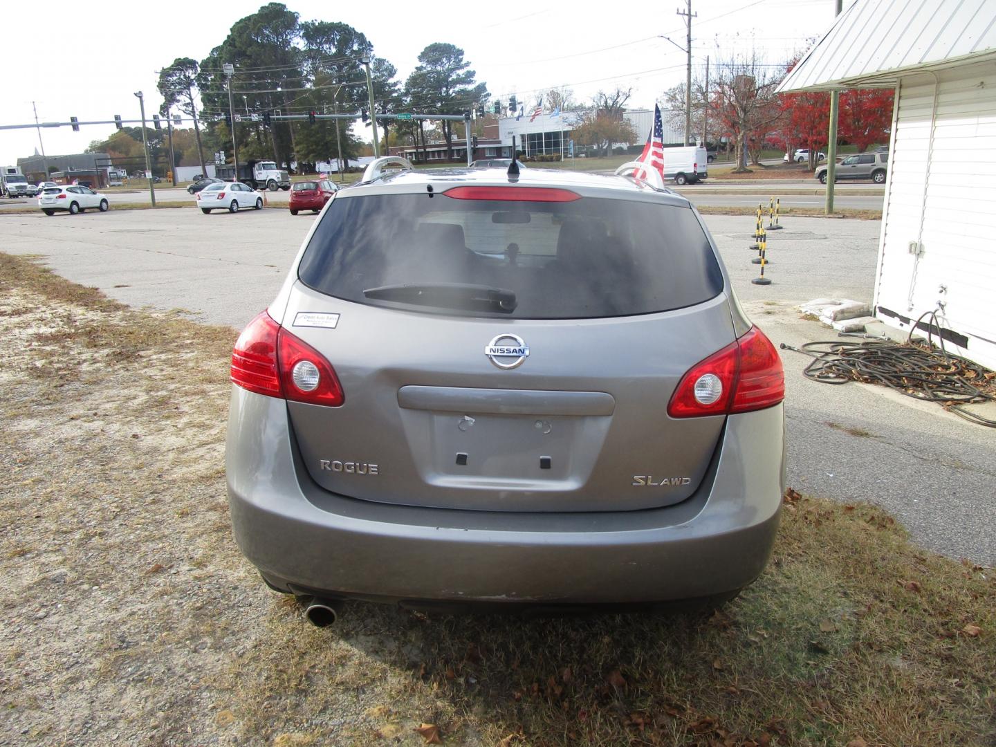 2009 Gray Nissan Rogue (JN8AS58V39W) , Automatic transmission, located at 2553 Airline Blvd, Portsmouth, VA, 23701, (757) 488-8331, 36.813889, -76.357597 - ***VEHICLE TERMS*** Down Payment: $599 Weekly Payment: $95 APR: 23.9% Repayment Terms: 42 Months *** CALL 757-488-8331 TO SCHEDULE YOUR APPOINTMENT TODAY AND GET PRE-APPROVED RIGHT OVER THE PHONE*** - Photo#6